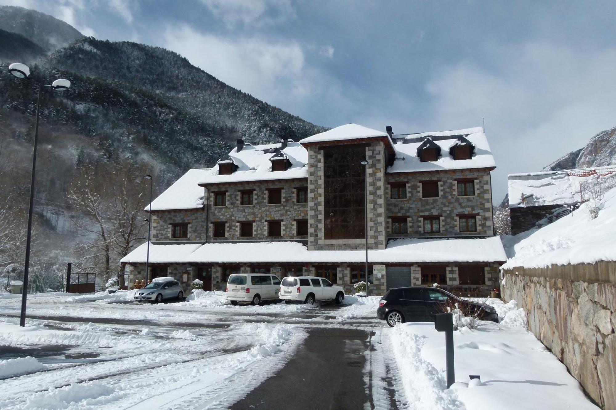 Complejo Turistico Bielsa Hotel Y Camping Екстериор снимка